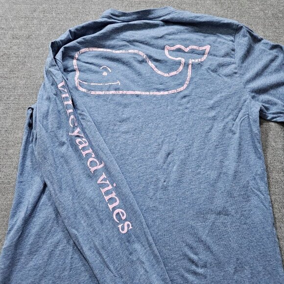 Vineyard Vines T Shirt Mens M Blue Pink Whale Print LS Preppy Pocket 1V0923 FLAW - Picture 13 of 14